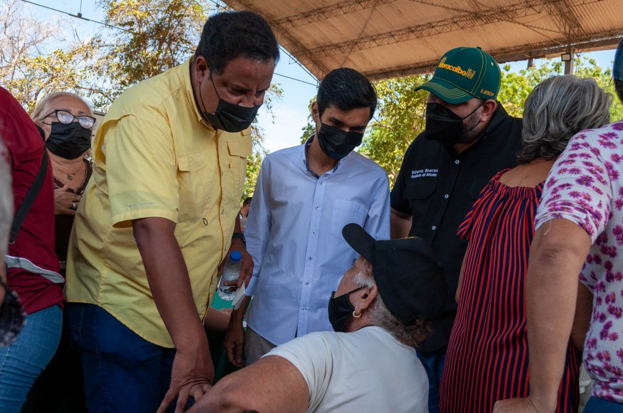 Alcalde Rafael Ramírez Colina acompaña jornada para el Adulto Mayor en Maracaibo